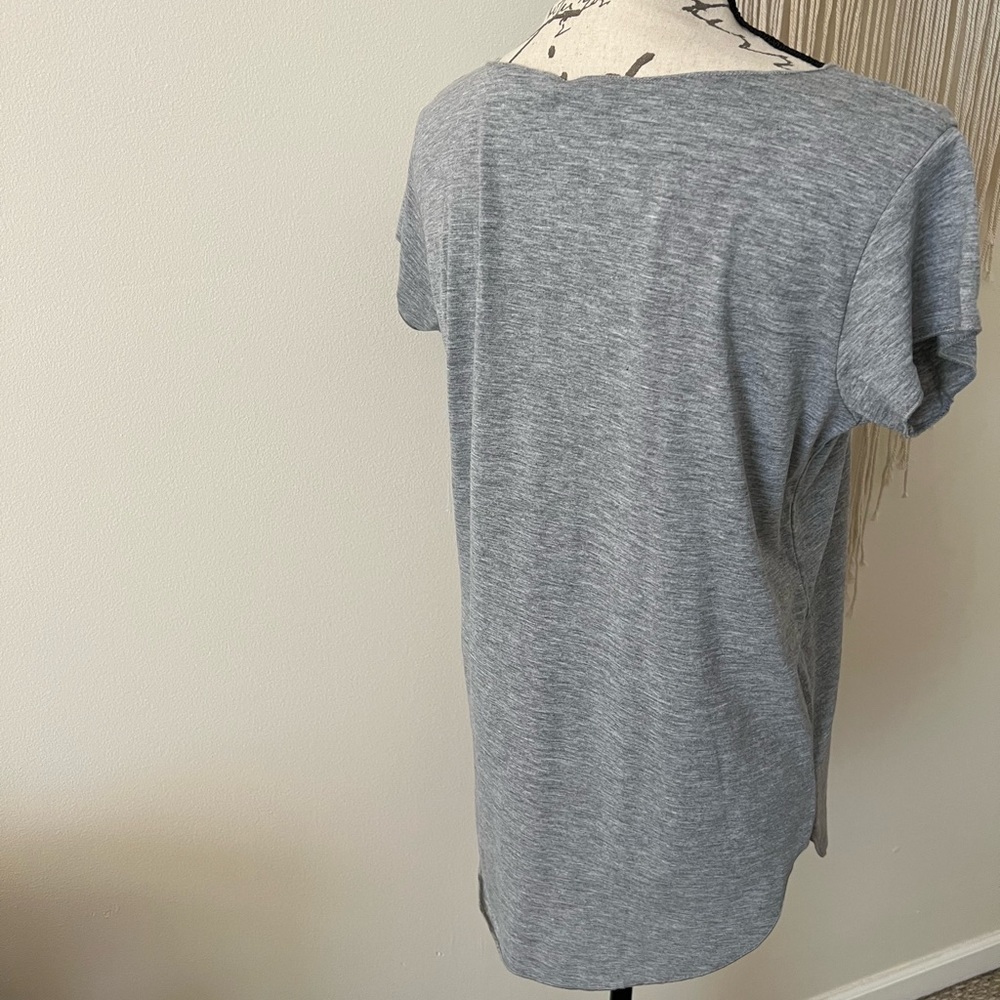 Casual V neck Tee - Picture 3 of 7